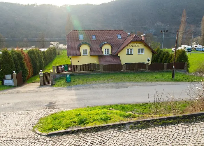 Kaskada Vrané nad Vltavou